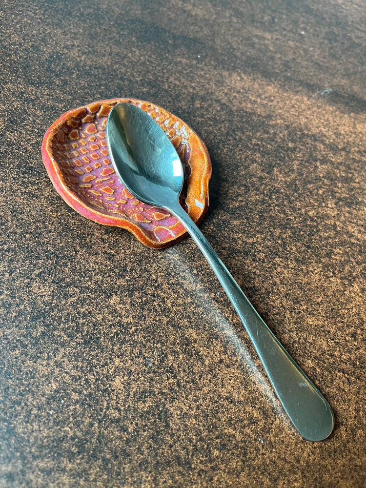 lace ceramic spoon rest